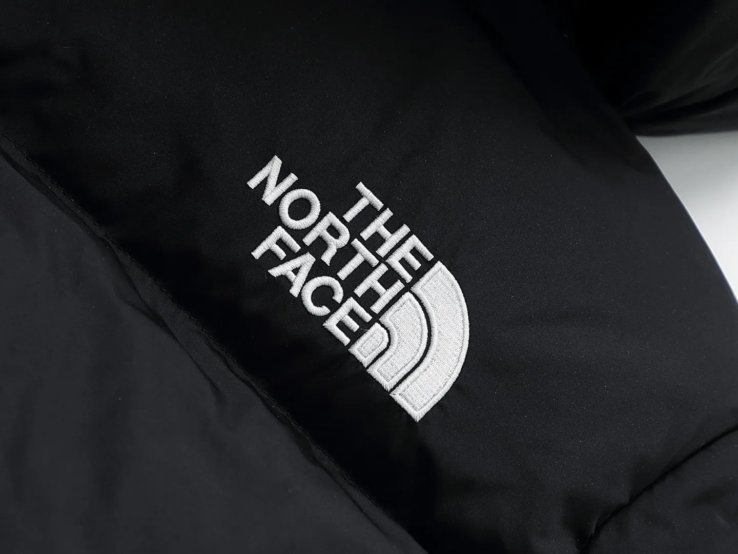 ：Black， White， sizi： The Northaface logo ， ， Same Style， ， ， ！ ， ！ 🔥 Quality 🔥 𝗧𝗵𝗲 𝗡𝗼𝗿𝘁𝗵 𝗙𝗮𝗰𝗲｜ Same Style ！ Premium Series， ， ！Classic ， 。 ✨Premium ， ！ ！ GORE ！ EPTFE ！ ！ 。 ！ ， ！！！ ✨ ， Logo Classic ！ logo ！ Logo， ！ Logo， ！ ！ ！ Black Versatile Khaki ， ！ ！